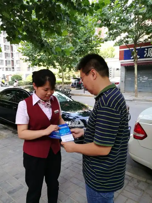 依据其装置方位隔板有几种类型